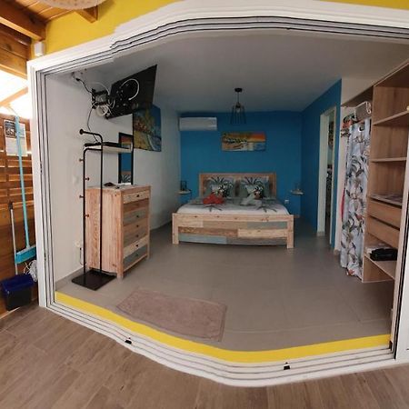 "Chez Claudia "Charmant Logement Avec Jacuzzi Privatif En Toute Intimite Sur Belle Terrasse Exterieure En Bois Et Piscine Courcelles Buitenkant foto