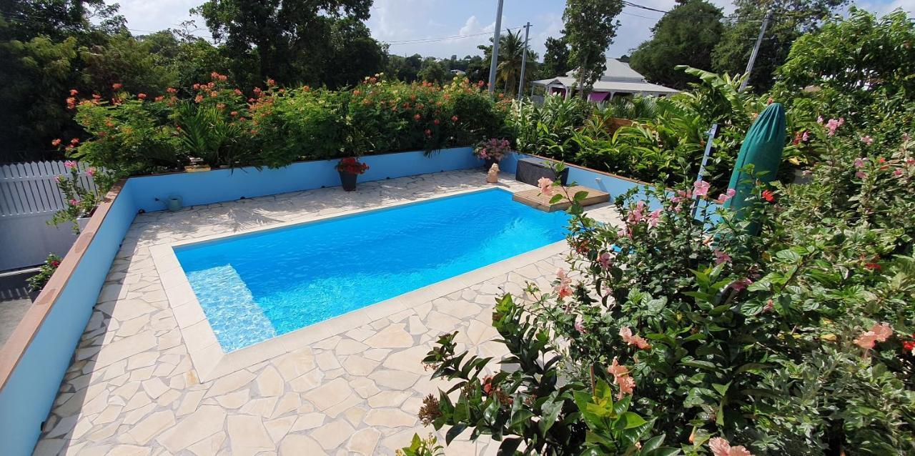 "Chez Claudia "Charmant Logement Avec Jacuzzi Privatif En Toute Intimite Sur Belle Terrasse Exterieure En Bois Et Piscine Courcelles Buitenkant foto