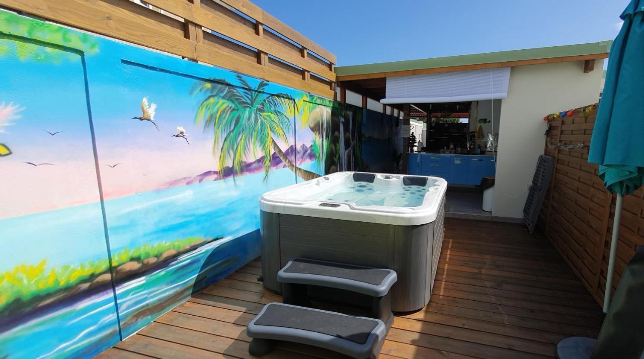 "Chez Claudia "Charmant Logement Avec Jacuzzi Privatif En Toute Intimite Sur Belle Terrasse Exterieure En Bois Et Piscine Courcelles Buitenkant foto