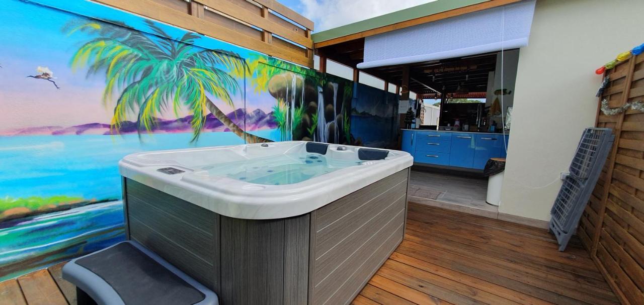 "Chez Claudia "Charmant Logement Avec Jacuzzi Privatif En Toute Intimite Sur Belle Terrasse Exterieure En Bois Et Piscine Courcelles Buitenkant foto