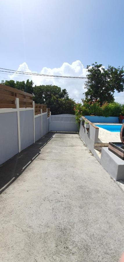 "Chez Claudia "Charmant Logement Avec Jacuzzi Privatif En Toute Intimite Sur Belle Terrasse Exterieure En Bois Et Piscine Courcelles Buitenkant foto